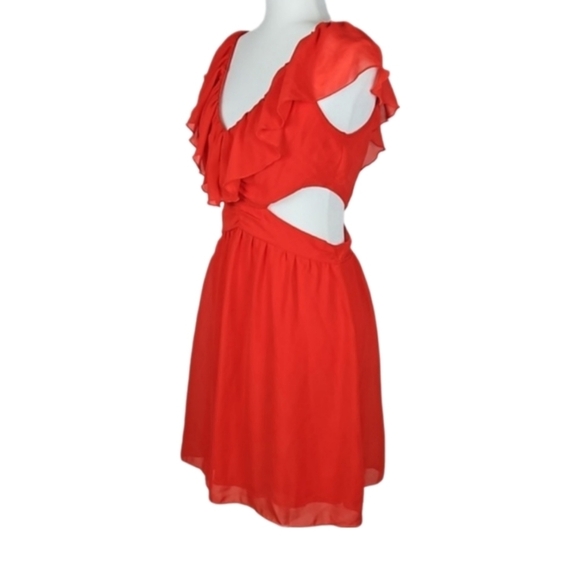 Lots Of Love Cutout Waist Ruffle V-Neckline Dress in Rich Orange, L - Picture 6 of 9